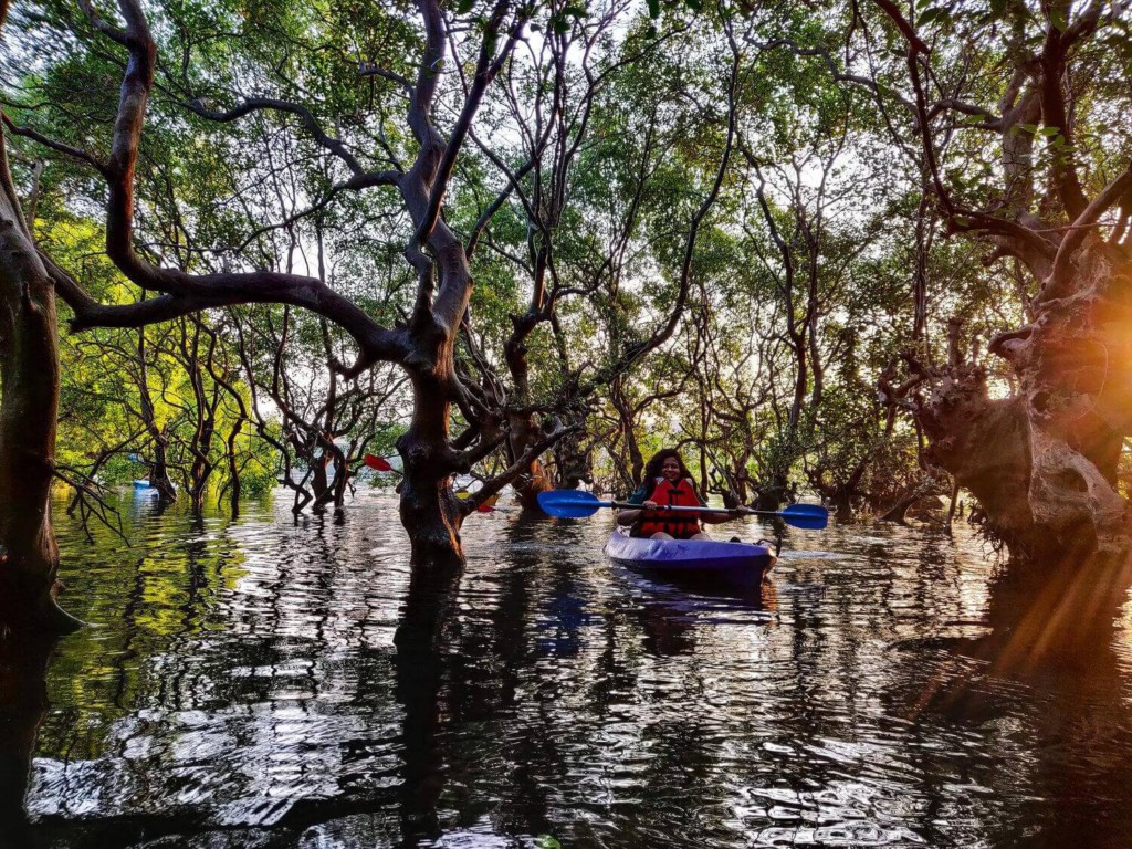 kayaking in Goa