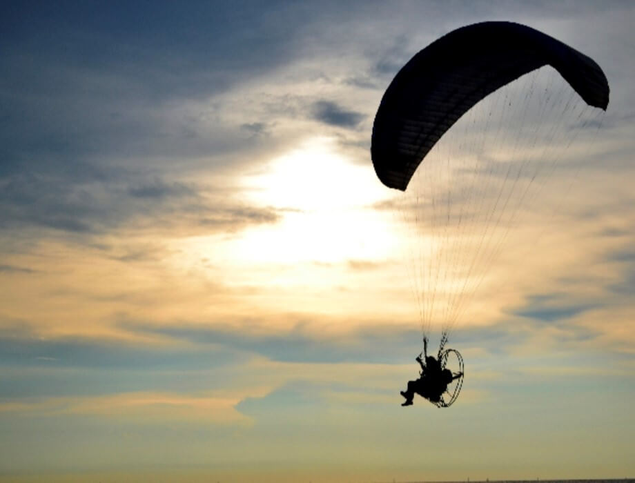 paragliding in Goa 2