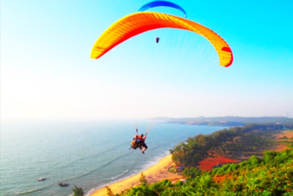 paragliding in Goa 3