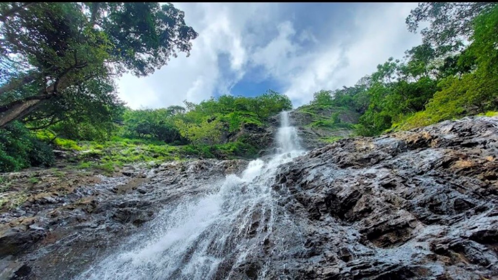 waterfalls in Goa 2