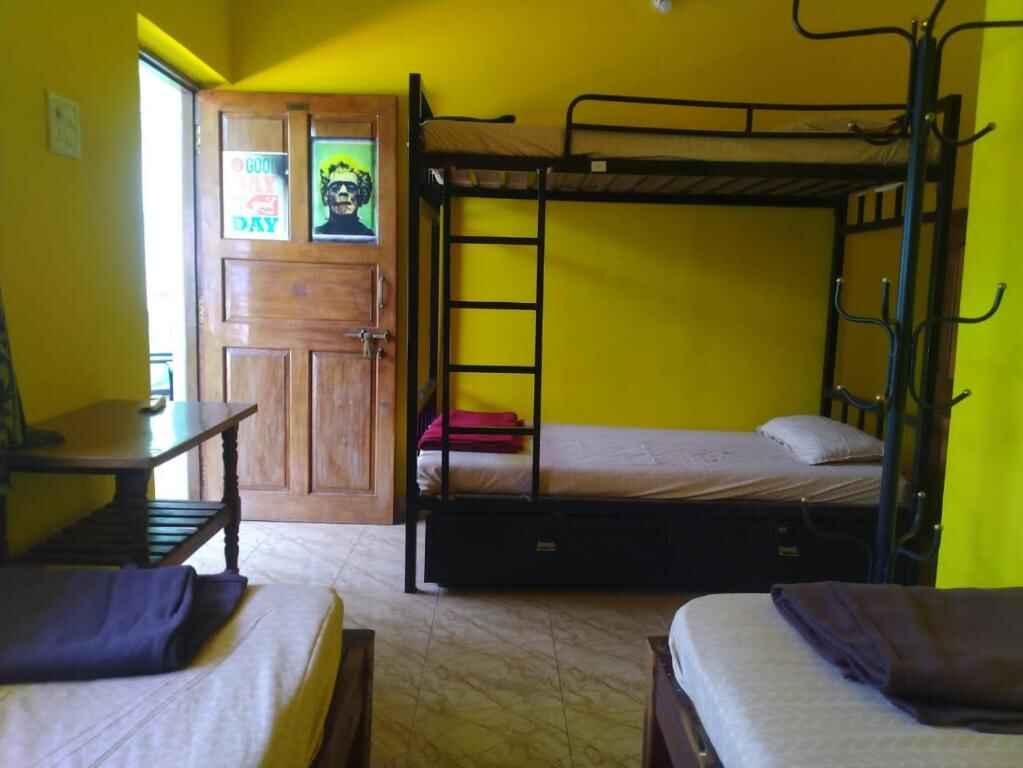 Baba Hostel in Vagator Goa 10