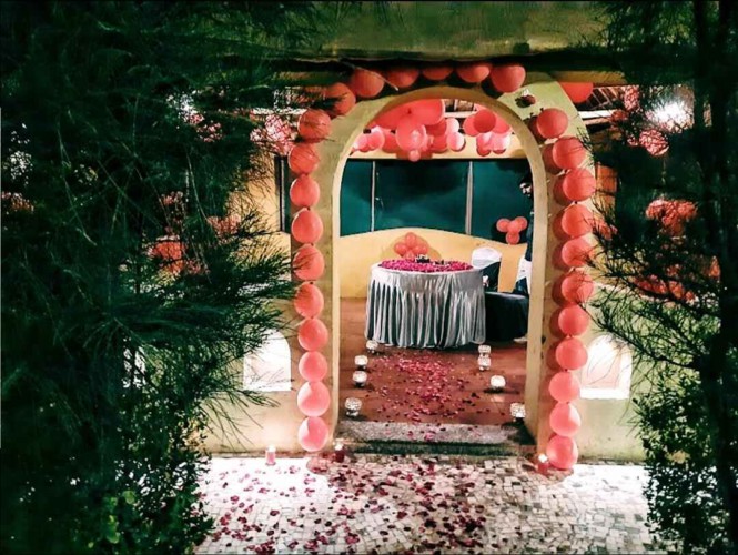 17 Best Private Cabin Cafe And Restaurant For Couples In Ahmedabad