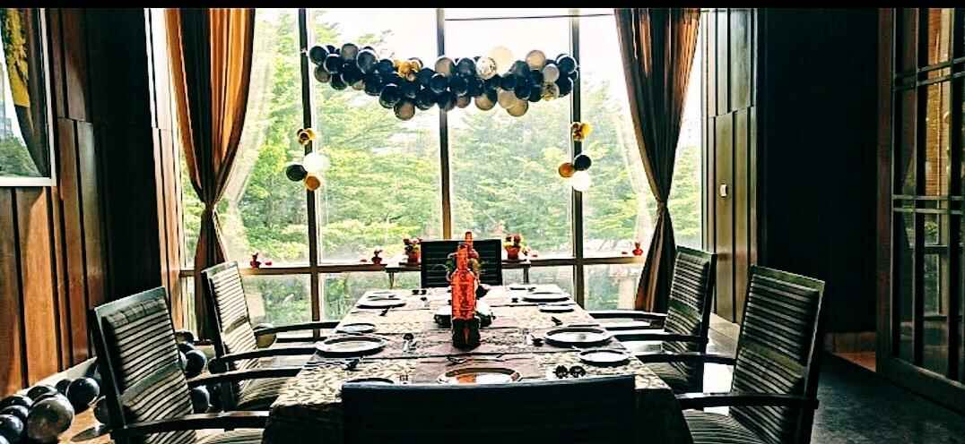 17 Best Private Cabin Cafe And Restaurant For Couples In Ahmedabad