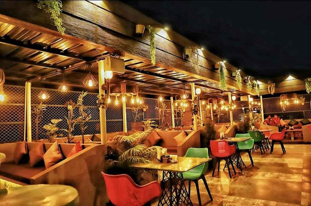 Best Private Cabin Cafe And Restaurant For Couples In Bhopal