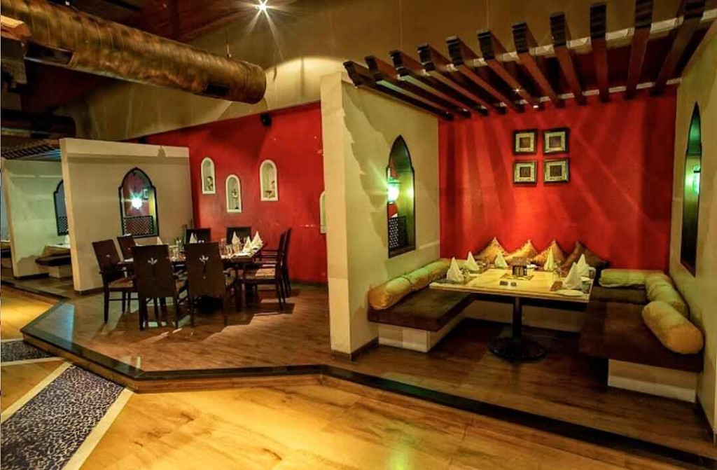 Best Private Cabin Cafe And Restaurant For Couples In Allahabad 20