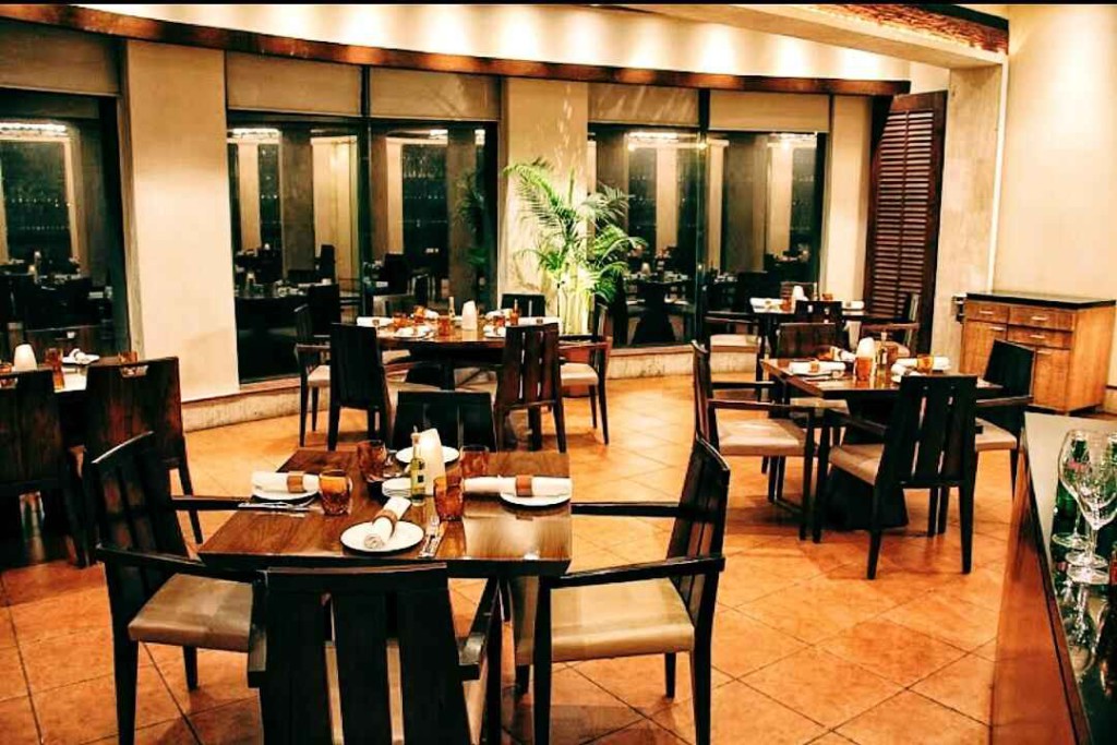 Best Private Cabin Cafe And Restaurant For Couples In Kolkata 1