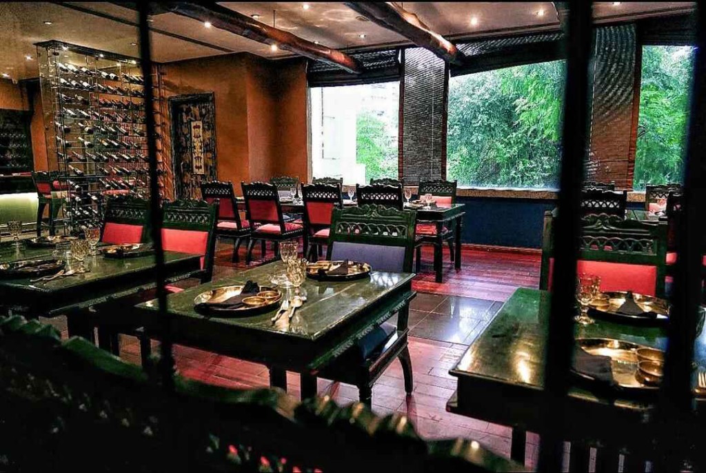 Best Private Cabin Cafe And Restaurant For Couples In Nagpur 15