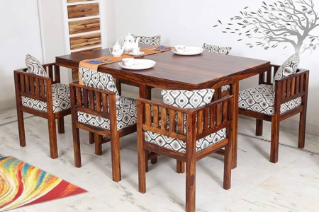 Restaurant Tables for Maximum Space